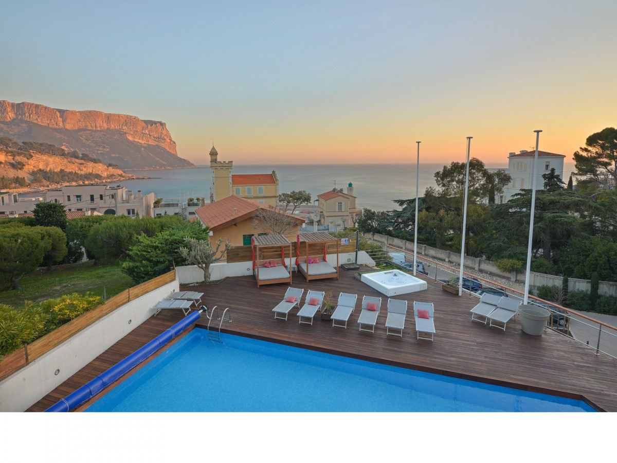 13T1000220_8_HD.jpg 13T1000220_8_HD.jpg