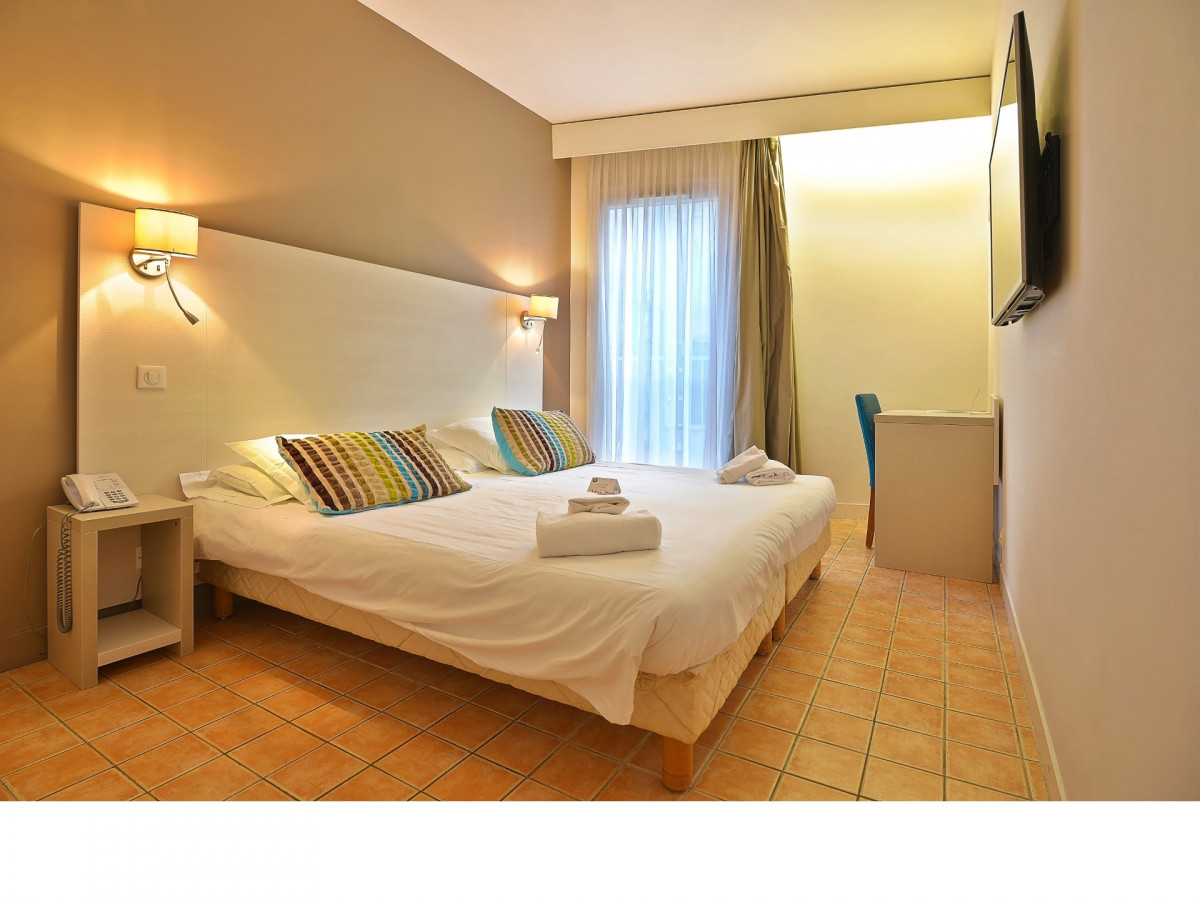 13T1000075_10_HD.jpg - © Inter Hôtel Cassitel 13T1000075_10_HD.jpg