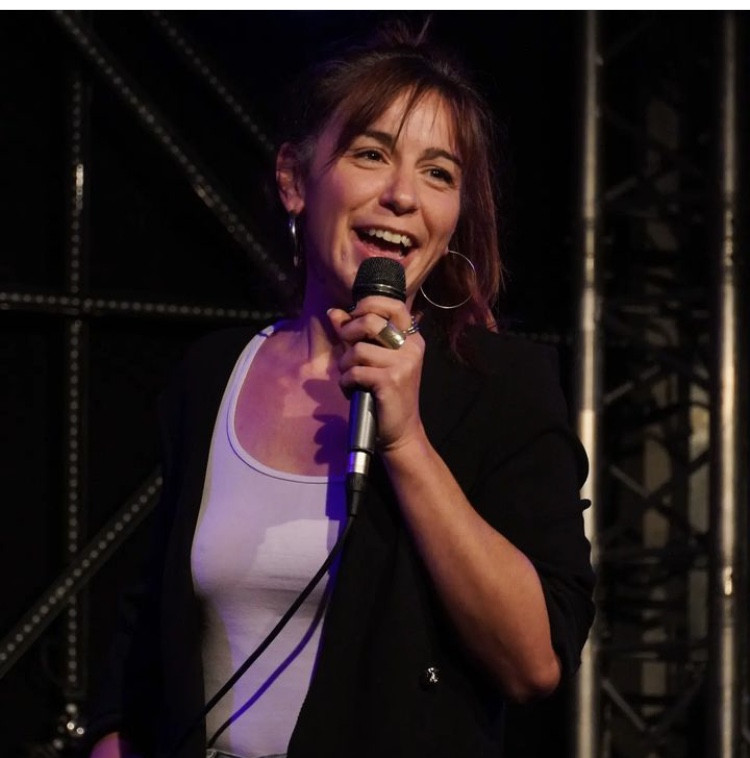 Cassis Comedy Festival - AMANDINE LOURDEL - Renversée