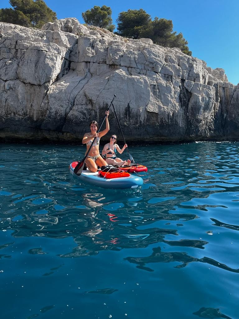 Randonnée en stand-up paddle dans les calanques au départ de Cassis