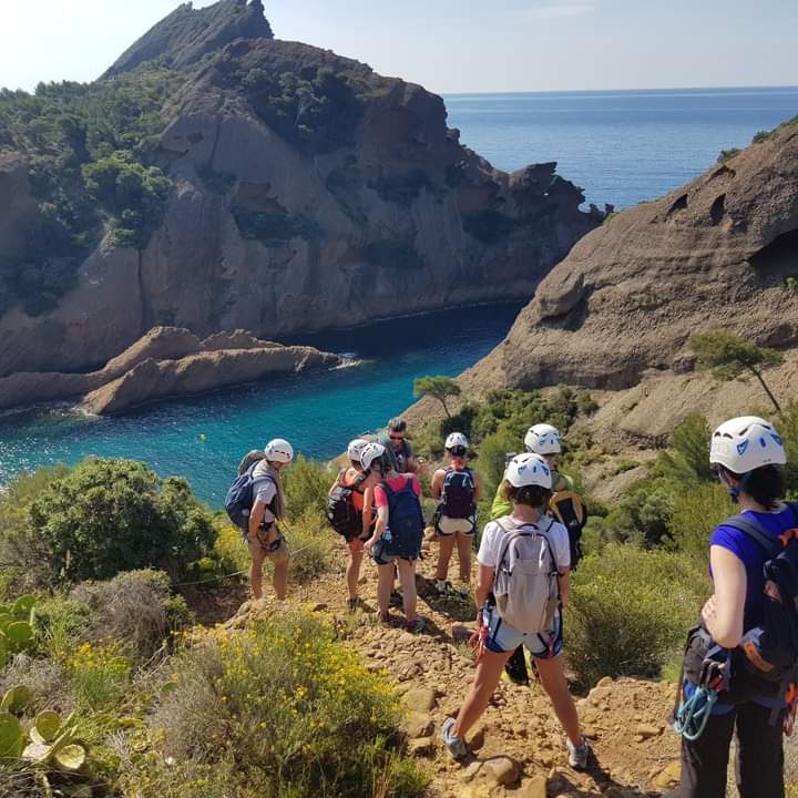 Adventure course: Climbing the Capucin by via cordata