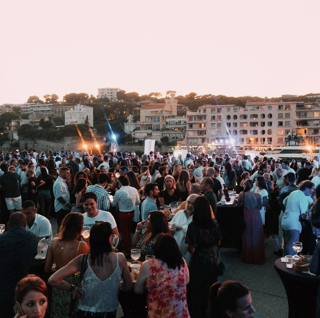 Rooftop Cassis : DJ Mont Rouge - Arless - Lorenzo Ausilia le 29 aout 2026 à Cassis