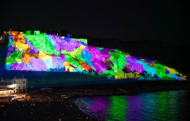 26 & 27 June 2026: Projection mapping on the cliff face in Cassis