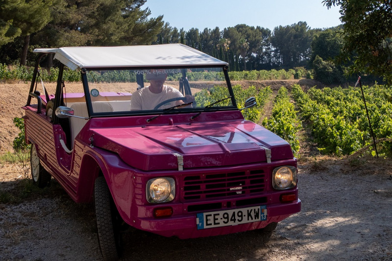 3-hour Méhari Sunset Tour with a private driver in Cassis