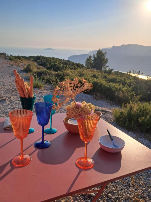3-hour Méhari Sunset Tour with a private driver in Cassis