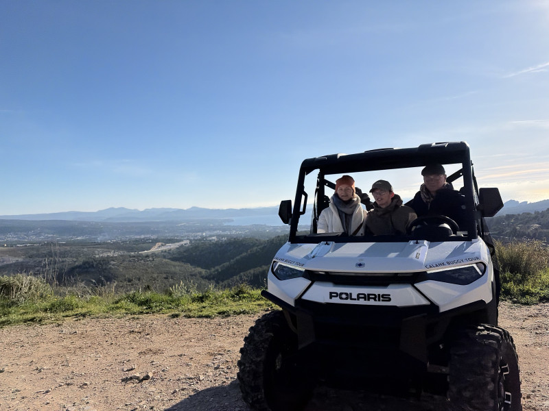 Tour 2H des vignobles de Cassis et de la route des crêtes en buggy électrique à Cassis